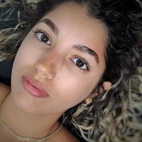 Laminado de Cejas — imagen 1